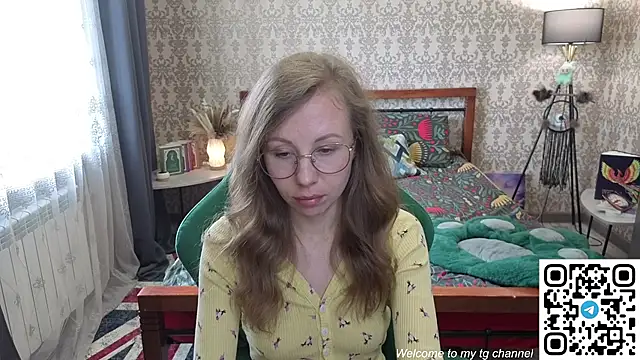 Lill Mary online show from May 19, 2026, 2:29 am