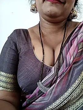 Nyra-23 online show from October 23, 2025, 8:13 am