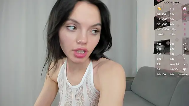 SofiaSimons online show from February 27, 2025, 8:50 am