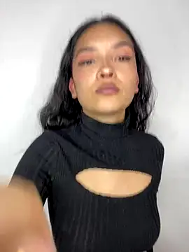 baby lizy online show from December 1, 2024, 7:03 pm