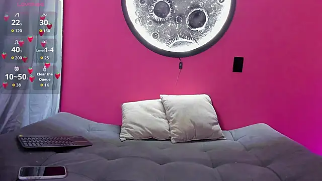 lena rousseau online show from February 19, 2026, 11:56 pm