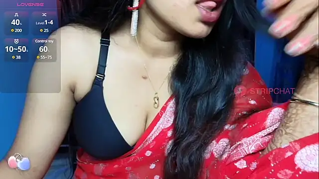 Snapshot of manogna_teluguammai chatting on February 18, 2025, 12:39 pm manogna teluguammai online show from February 18, 2025, 12:39 pm