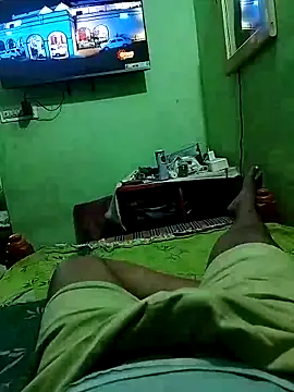 Snapshot of Karthik924 chatting on March 3, 2025, 2:15 pm Karthik924 online show from March 3, 2025, 2:15 pm