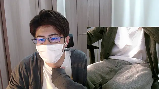 Snapshot of ryota_kkk chatting on October 22, 2025, 9:36 pm ryota kkk online show from October 22, 2025, 9:36 pm