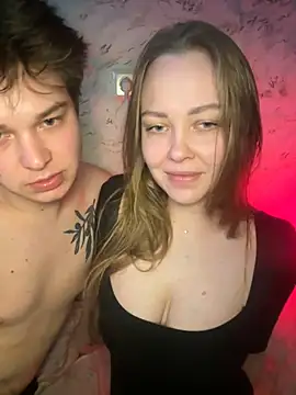 Family-Mm1 online show from May 22, 2026, 4:56 pm