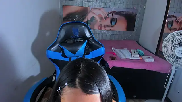 Catalehia Milk online show from September 14, 2025, 4:00 am