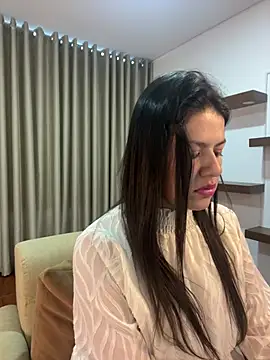 Alice Biel online show from March 9, 2025, 3:05 pm