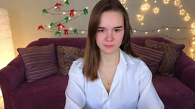 Snapshot of LindaRobertz chatting on January 10, 2025, 2:25 am LindaRobertz online show from January 10, 2025, 2:25 am