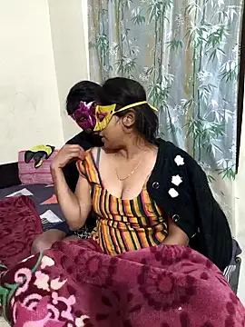 Snapshot of bihariguy chatting on December 24, 2024, 5:13 pm bihariguy online show from December 24, 2024, 5:13 pm