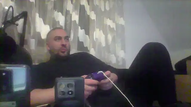 Snapshot of NewyorkDimi chatting on January 19, 2025, 11:43 pm NewyorkDimi online show from January 19, 2025, 11:43 pm