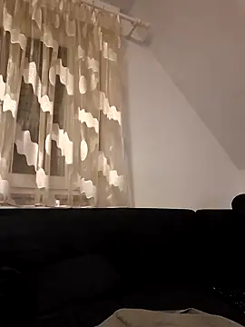 Snapshot of NewyorkDimi chatting on January 27, 2025, 11:54 pm NewyorkDimi online show from January 27, 2025, 11:54 pm