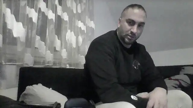 Snapshot of NewyorkDimi chatting on March 7, 2025, 5:29 am NewyorkDimi online show from March 7, 2025, 5:29 am