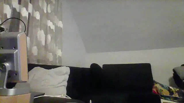 Snapshot of NewyorkDimi chatting on March 10, 2025, 10:24 pm NewyorkDimi online show from March 10, 2025, 10:24 pm