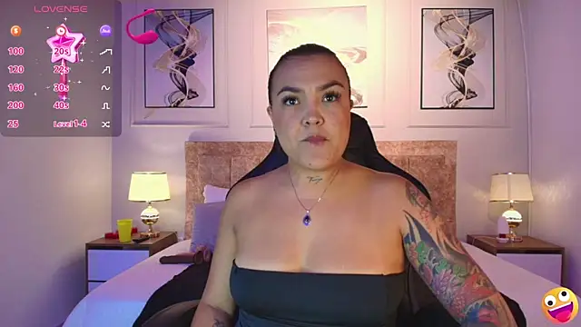 lyn adamns online show from December 16, 2024, 9:09 pm