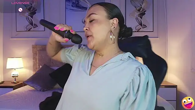 lyn adamns online show from March 11, 2025, 8:20 pm