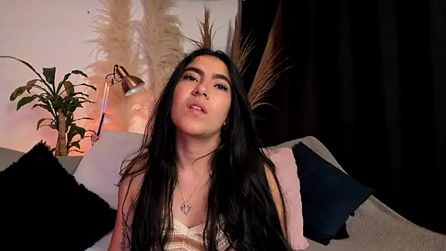 Serenity Day online show from April 1, 2026, 3:40 am