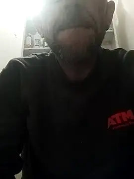 jonyfree1978 online show from February 23, 2025, 9:48 pm