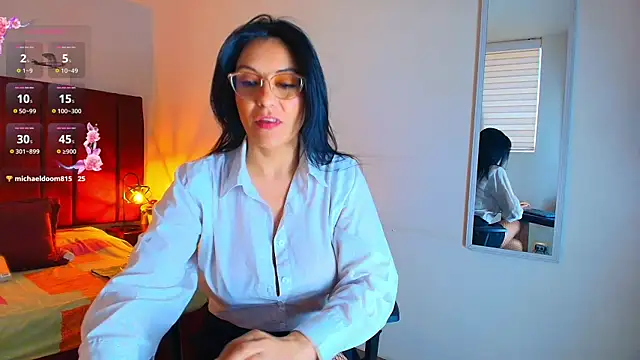 Zuzana21 online show from September 22, 2025, 12:51 pm