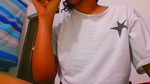 Snapshot of perverted_couple_- chatting on December 13, 2024, 5:10 pm perverted couple - online show from December 13, 2024, 5:10 pm