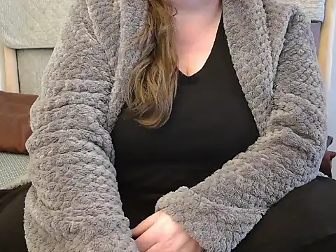 MarthaBriest online show from March 19, 2025, 7:29 am