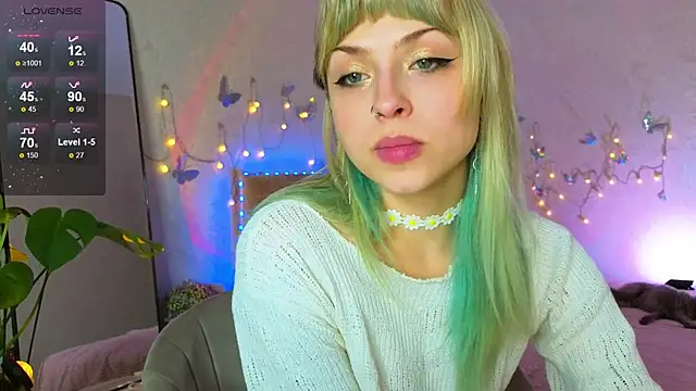 lavenderluxe online show from December 14, 2025, 2:00 pm