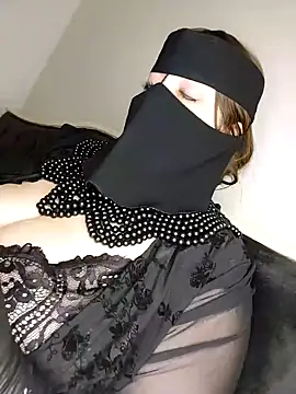 Snapshot of -Arab_milf- chatting on January 5, 2025, 8:11 am -Arab milf- online show from January 5, 2025, 8:11 am