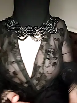 Snapshot of -Arab_milf- chatting on January 5, 2025, 12:10 pm -Arab milf- online show from January 5, 2025, 12:10 pm