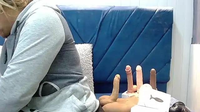 NathaliaSmith3x online show from October 4, 2025, 3:37 am