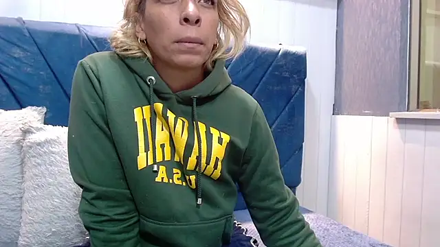 NathaliaSmith3x online show from October 13, 2025, 3:17 am