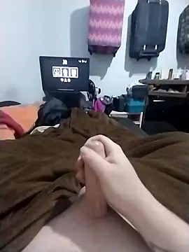 luluankle online show from June 16, 2026, 10:01 pm