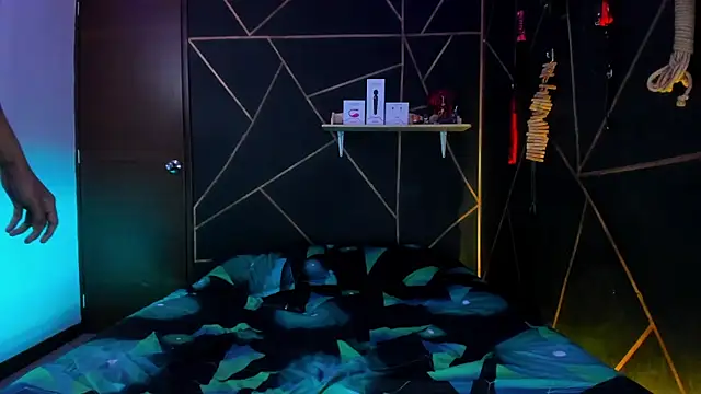 Snapshot of MillersKink chatting on March 8, 2025, 8:46 pm MillersKink online show from March 8, 2025, 8:46 pm