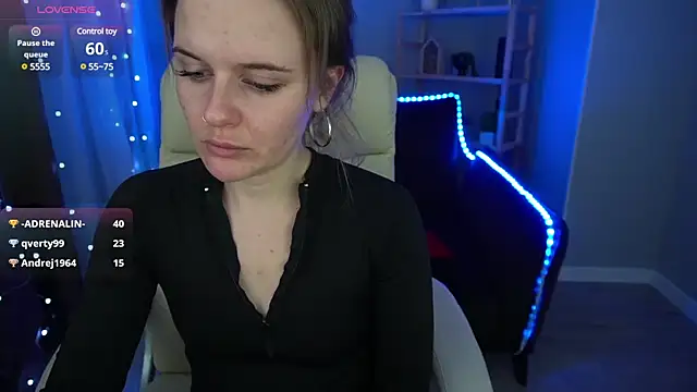 MaribelRiverr  online show from January 11, 2025, 4:46 pm