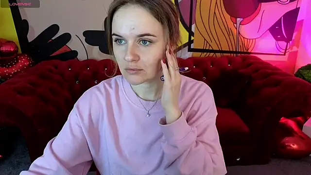 MaribelRiverr  online show from April 11, 2026, 5:34 am