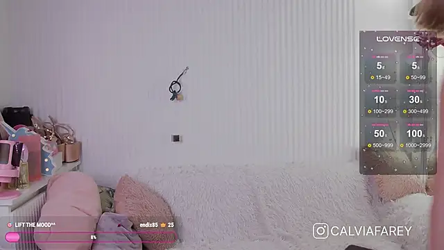 calviafarey online show from September 22, 2025, 3:30 am