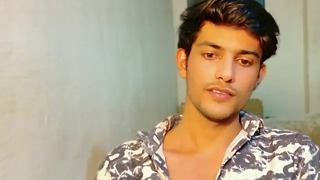 kingkartik7 online show from June 22, 2026, 4:48 pm