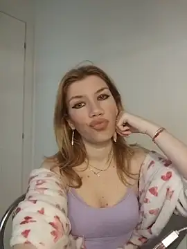 EvaRush online show from April 2, 2026, 6:00 am