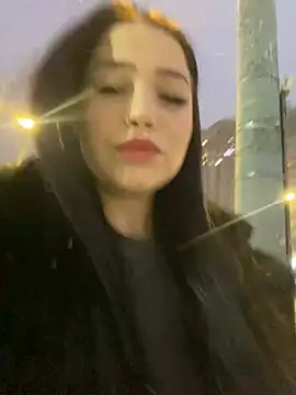 Chloe  Moon online show from December 24, 2024, 1:39 pm