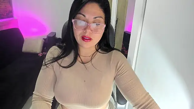 jessicarabbit 1 online show from October 15, 2025, 9:37 pm