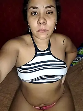 melany sw online show from October 30, 2025, 11:22 am