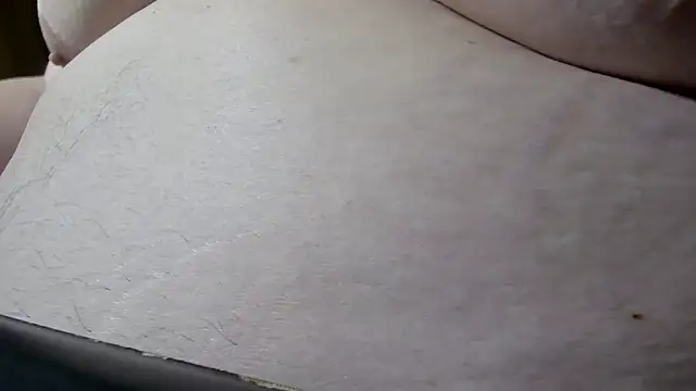 Snapshot of Belle_ley chatting on February 14, 2026, 6:32 am Belle ley online show from February 14, 2026, 6:32 am