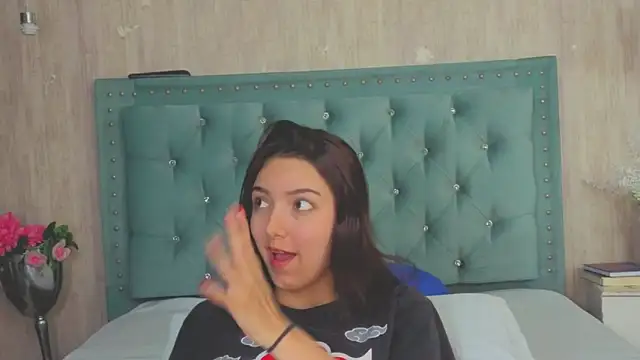 Marcelaa fox online show from September 30, 2025, 2:27 am