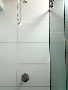 ConstansBlonde online show from September 10, 2025, 8:20 pm