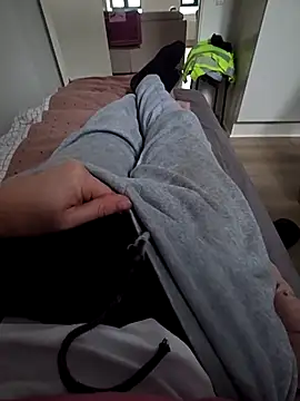 poldek38 online show from December 17, 2025, 11:49 am