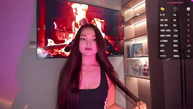 Snapshot of 1_love_8 chatting on October 13, 2025, 5:35 pm 1 love 8 online show from October 13, 2025, 5:35 pm