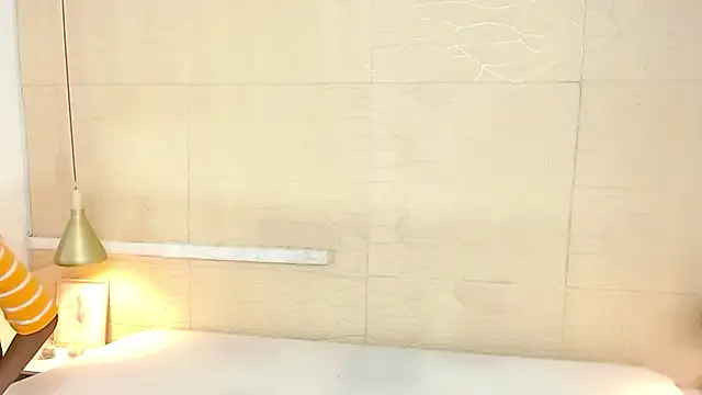 Chocolatte bar online show from December 31, 2024, 12:46 pm