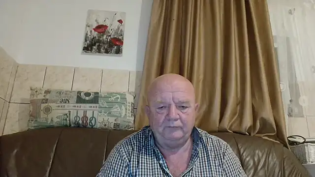 fullballs6 online show from October 7, 2025, 2:20 am