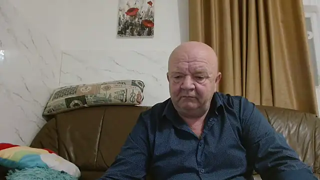 fullballs6 online show from December 23, 2025, 3:37 am