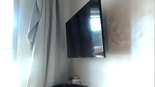 courtneyPerfect online show from September 22, 2025, 6:59 am