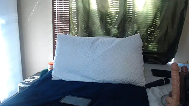 Snapshot of Foxybrownxx1 chatting on April 6, 2026, 7:31 am Foxybrownxx1 online show from April 6, 2026, 7:31 am