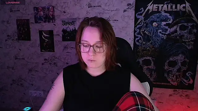 Snapshot of Rudy_02 chatting on April 28, 2026, 6:57 pm Rudy 02 online show from April 28, 2026, 6:57 pm